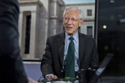 台湾宏观经济学教授兼实践者Stanley Fisher逝世 曾培养全球多位经济决策者